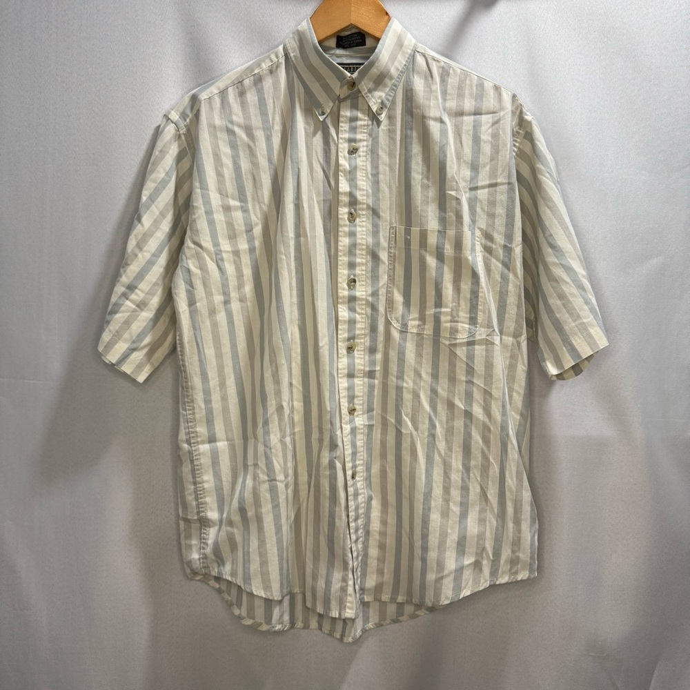 Sansabelt Sport Men’s Striped Button Down Short Sleeve Shirt Medium